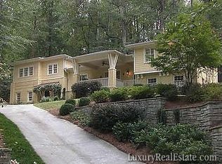 2759 Mornington Dr NW, Atlanta, GA 30327