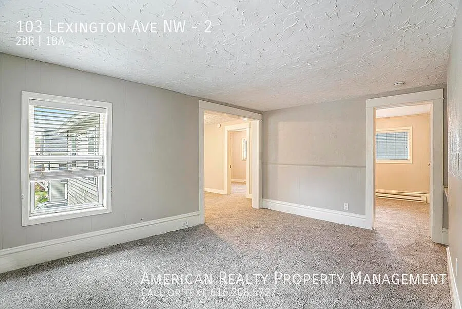 2 bed, 900 sqft, $1,200 — Photo 2