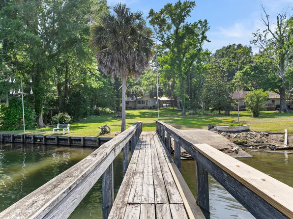 60 Pintail Ln, Elloree, SC 29047