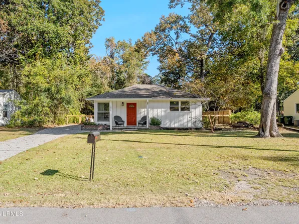 1810 Battery Park Drive, Port Royal, SC 29935