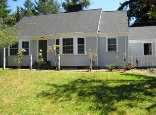 18932 Marine View Dr SW, Normandy Park, WA 98166