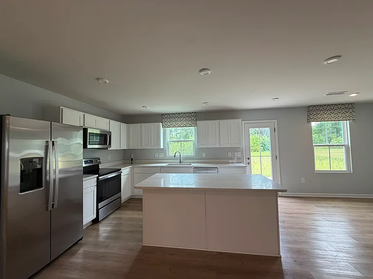 205 Tormore Dr #1 — Photo 2
