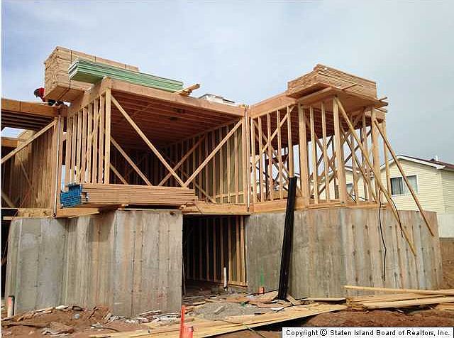 2nd image of 22 Cabot Pl