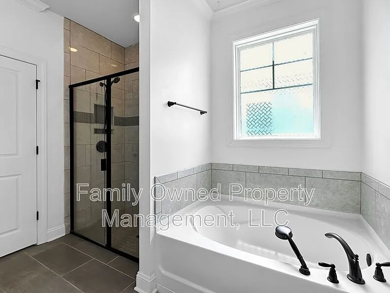 128 Whaler Ave — Photo 24