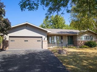 9002 W Yoder Rd, Yoder, IN 46798