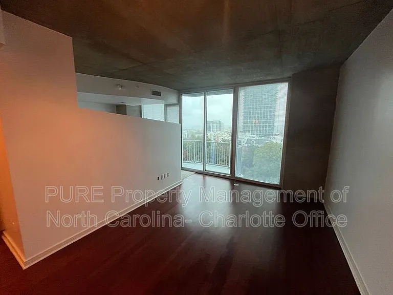 210 N Church St #1212 — Photo 3