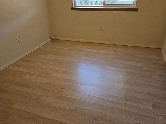 3rd image of 517 Western Ave #25