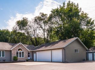 2622 26th Ave SE, Rochester, MN 55904