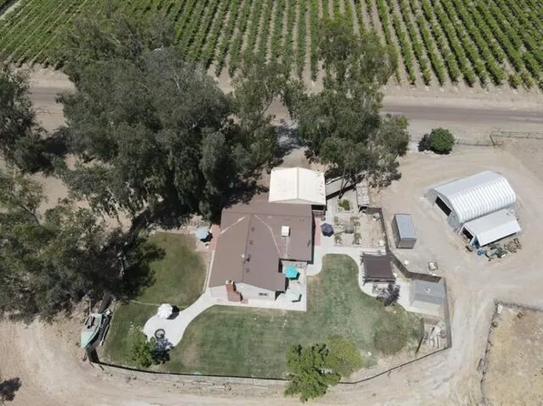7442 Road 128, Earlimart, CA 93219
