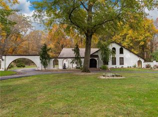 1551 Prospect St, Mineral Ridge, OH 44440