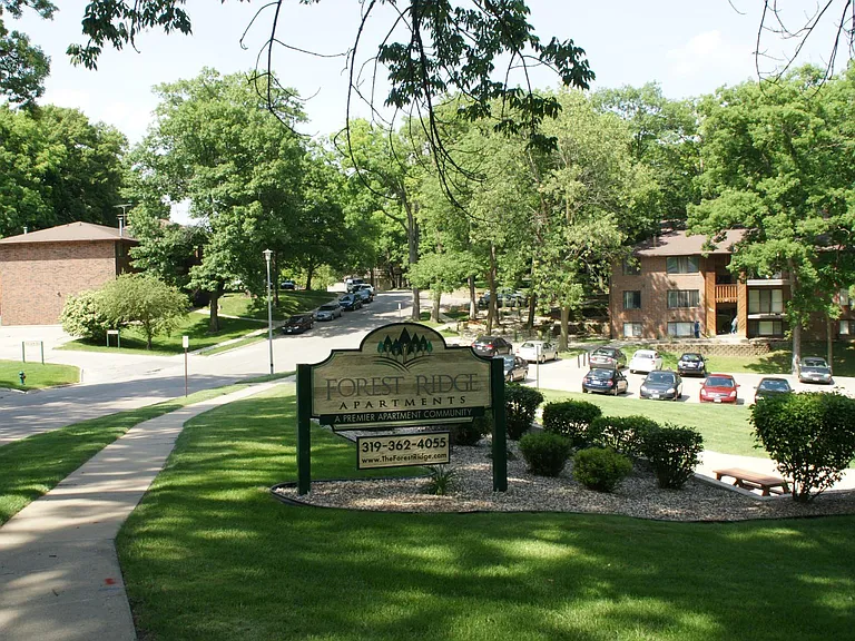Forest Ridge Apartments — Photo 12