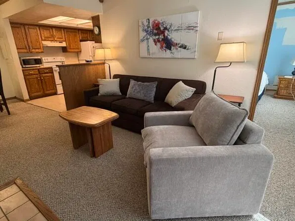 150 W Ridge View St #211, Brian Head, UT 84719
