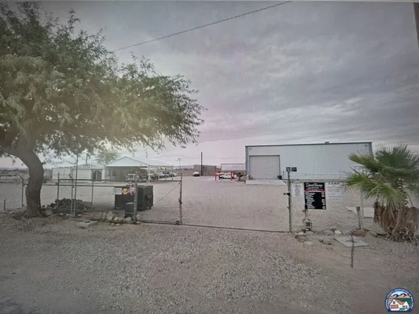 2294 Cleveland Ave, Thermal, CA 92274