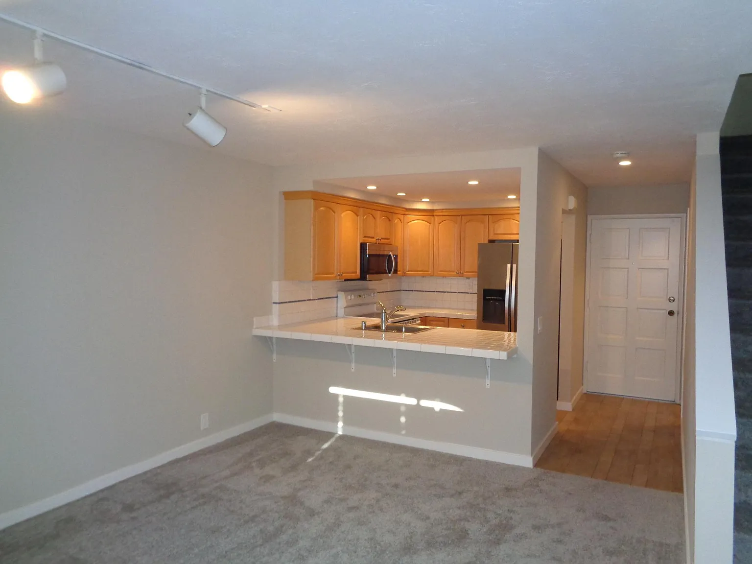 1 bed, $2,800 — Photo 3
