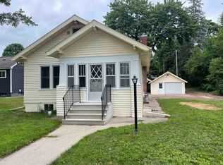 413 W Eagle St, Shawano, WI 54166