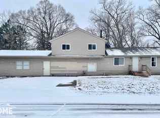 3128 Ludwig St, Burton, MI 48529