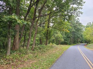 Sweitzer Rd, Mohnton, PA 19540