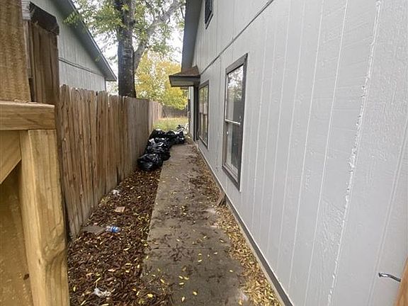 2nd image of 9703 Bratton Dr