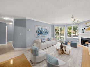 1171 Pipeline Rd #204, Coquitlam, BC V3B4R9