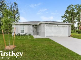 1062 SW Fenway Rd, Port Saint Lucie, FL 34953