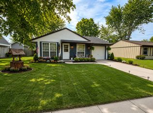 733 Cagles Mill Dr, Dayton, IN 47941