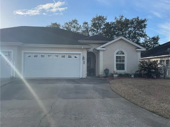 114 Cypress Run Dr, Brunswick, GA 31520