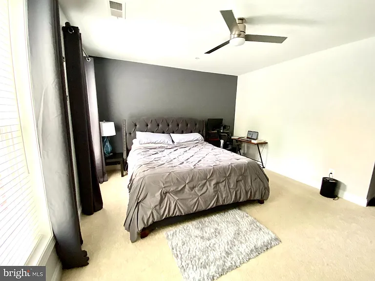 15181 Lancashire Dr — Photo 13