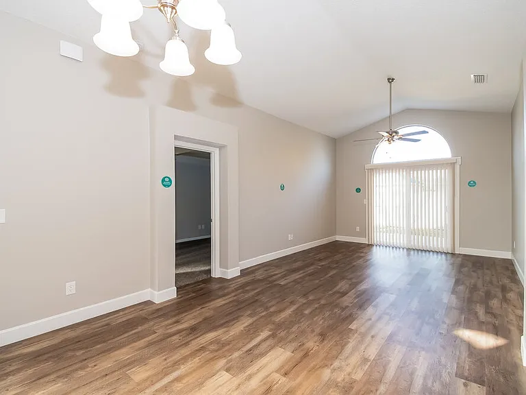 1544 Slash Pine Ct — Photo 5