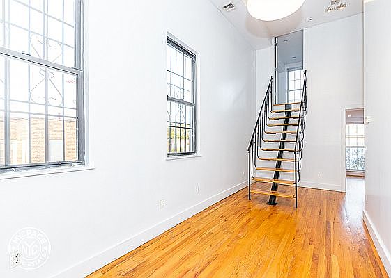 3rd image of 247 Troutman St #4S