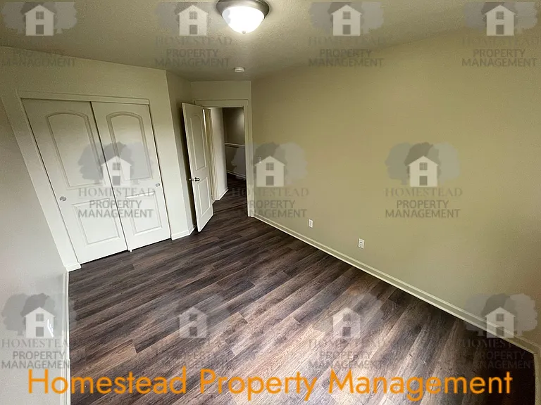 400-468 S Catron St — Photo 20