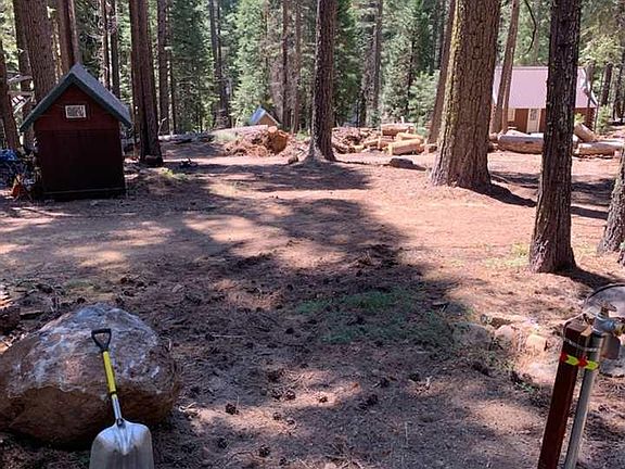 2nd image of 18990 Brokeoff Trail Ln