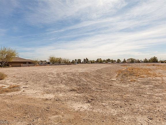 3rd image of 5975 W Rosada Way