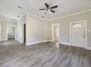 608 N Adelaide St, Terrell, TX 75160