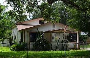 1st image of 9509 N 11th St