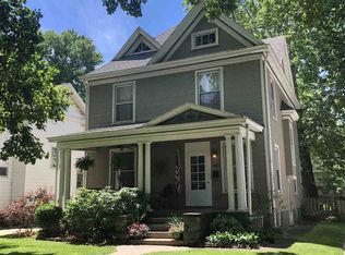 1407 Holmes Ave, Springfield, IL 62704