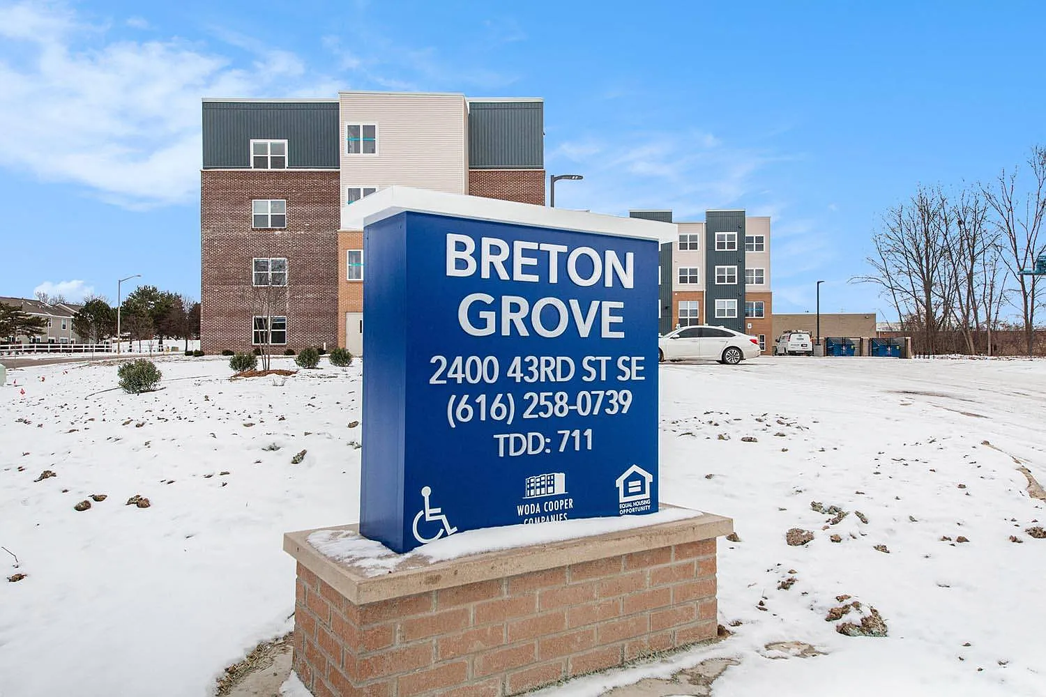 Breton Grove — Photo 2