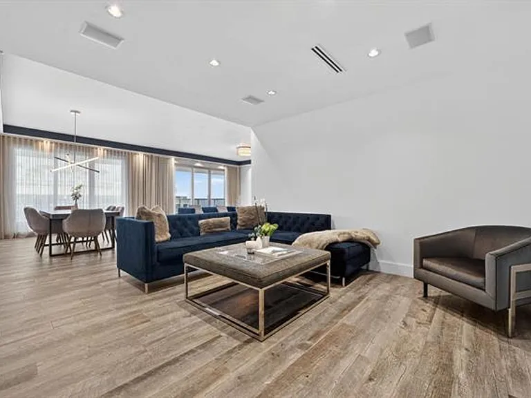 2301 Collins Ave #Penthouse 14 — Photo 26