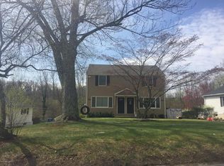 56 Topanemus Ln, Freehold, NJ 07728