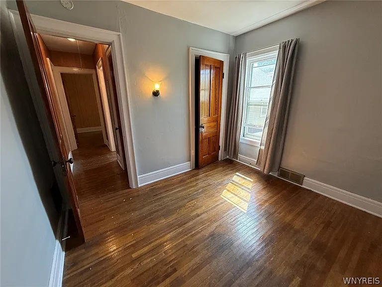 74 Ashton Pl — Photo 37