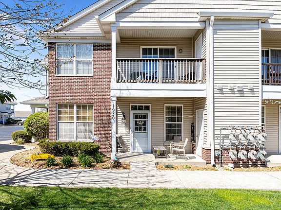 2nd image of 1930 Parkside Dr #1930