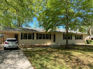 109 Bailey Ave, Quitman, MS 39355