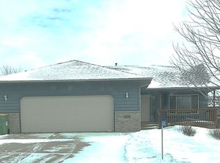 6620 N Alicia Ave, Sioux Falls, SD 57104