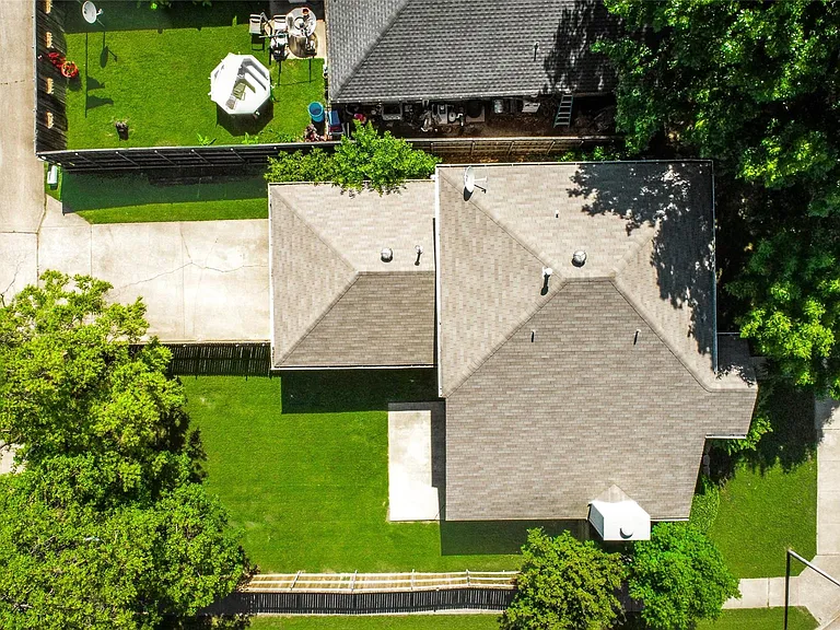 908 Stone Trail Dr — Photo 28
