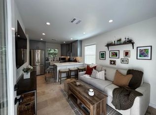 2067 Casa Grande St, Pasadena, CA 91104