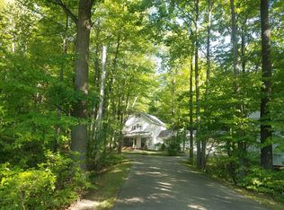 11916 Frost Rd, Freeland, MI 48623