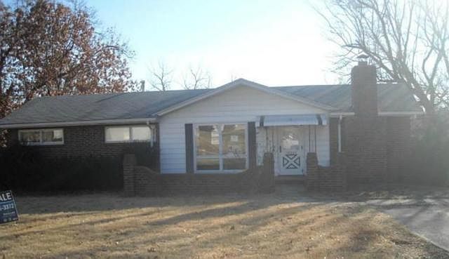 1st image of 15207 Antrim Ln