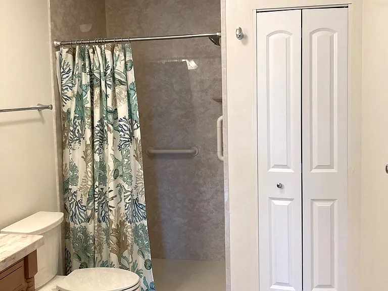 Updated Primary Bath