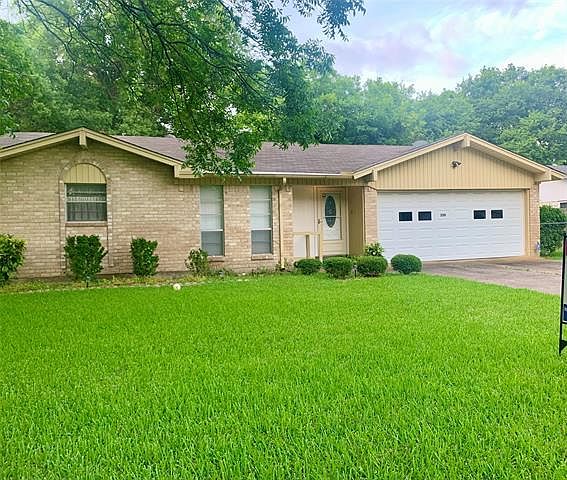 1st image of 350 Parkview Dr