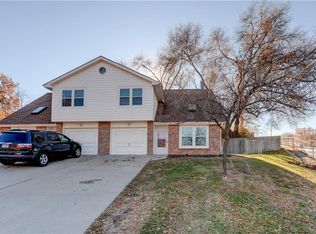 405 NE 90th Ter, Kansas City, MO 64155