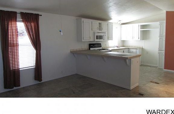 3rd image of 4455 S Amanda Ave